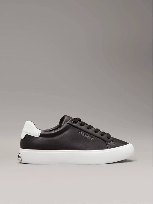 Tenis-Calvin-Klein-de-Piel-Logo-Mujer-Negro