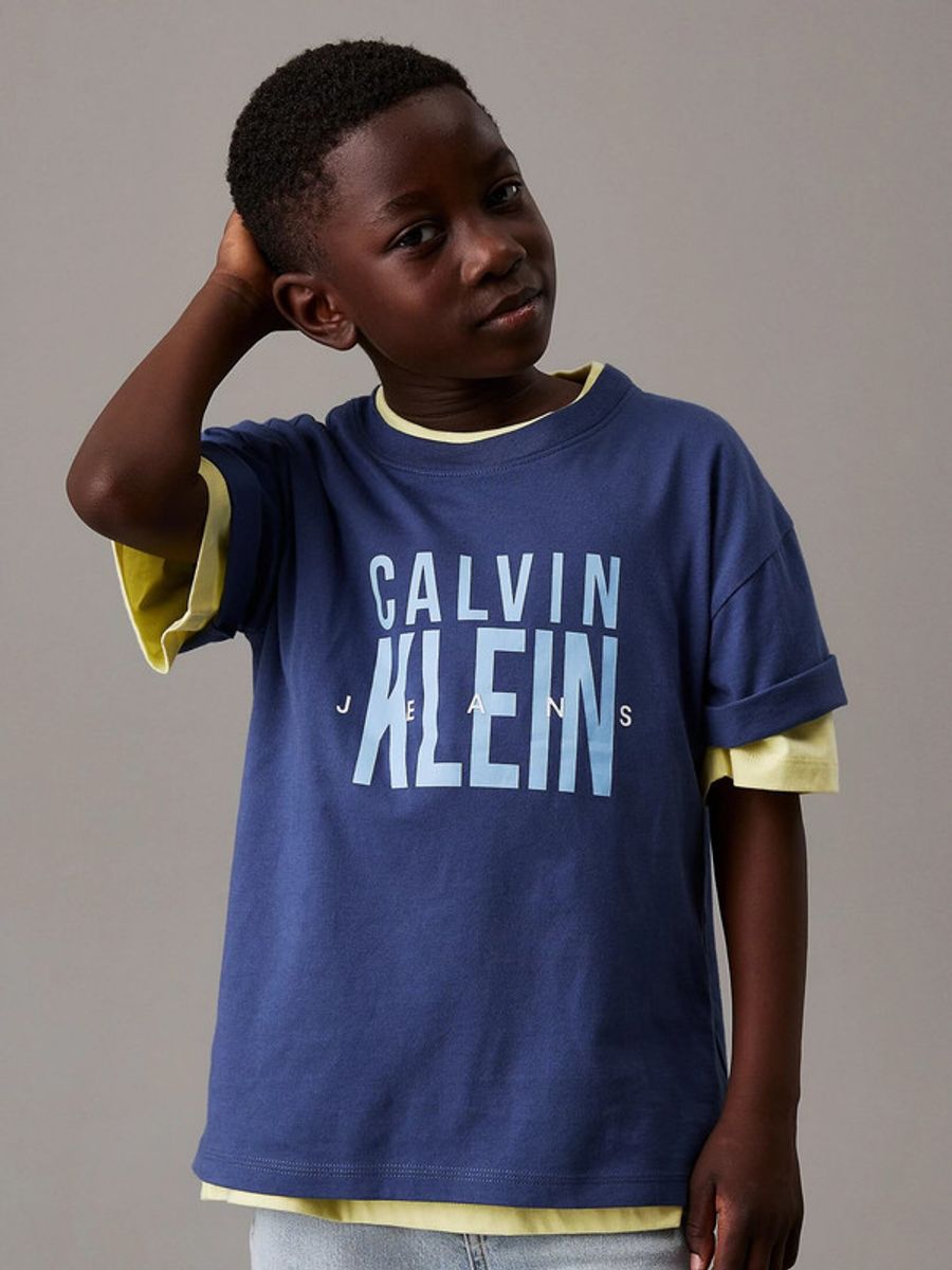 Playera-Calvin-Klein-Logo-Niño-Azul