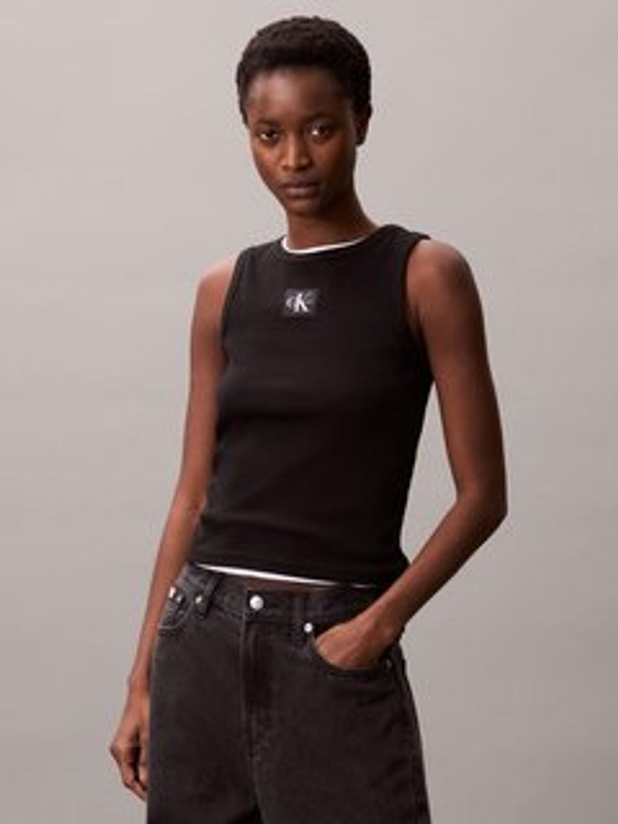 Playera-Clavin-Klein-Mujer-Negro-47C201G-001