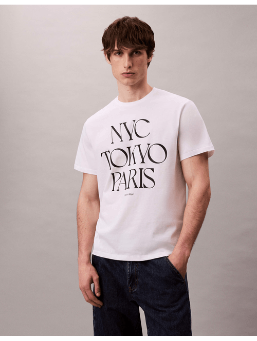 Playera-grafica-Flagship-City-Calvin-Klein-Hombre-Blanco-4RD809G-110
