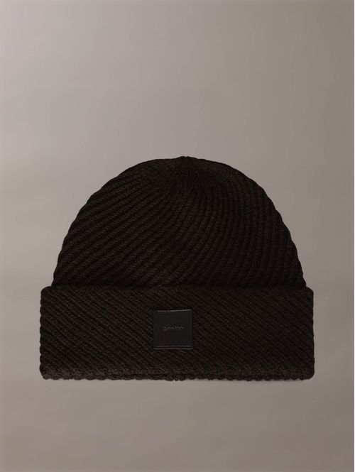 Gorro-Calvin-Klein-Tejido-de-Punto-Hombre-Negro-CKMC523207-001