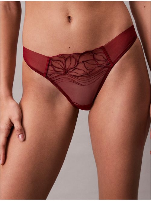 Tanga-Calvin-Klein-Floral-Lace-Mujer-Vino-QF8352-601