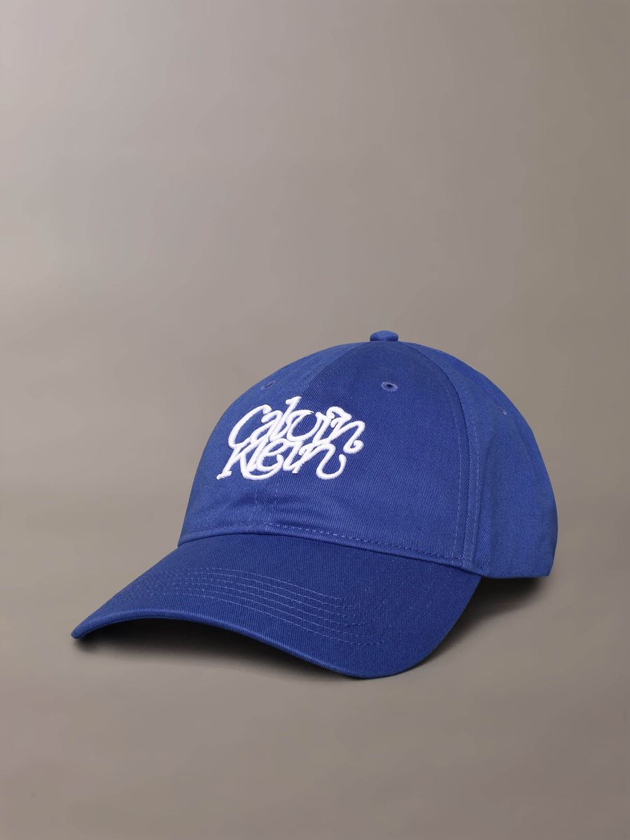 Gorra-Calvin-Klein-Logotipo-Bordado-Mujer-Azul-4F5032G-401