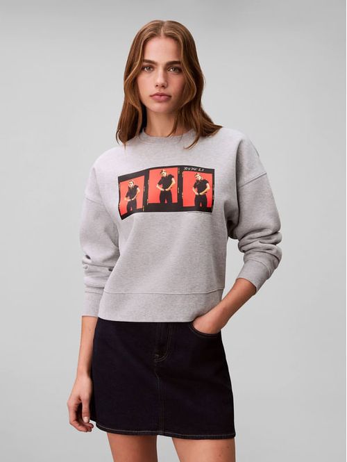 Sudadera-Corta-Calvin-Klein-Outtakes-Mujer-Gris-40497WH-2EL