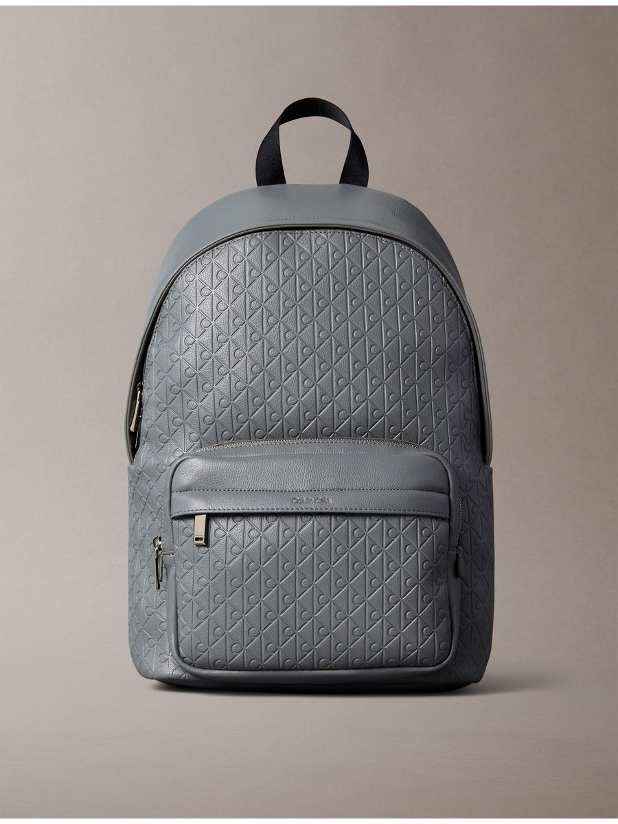 Mochila-Emblem-Emboss-Calvin-Klein-Hombre-Gris-4D3202G-PA7