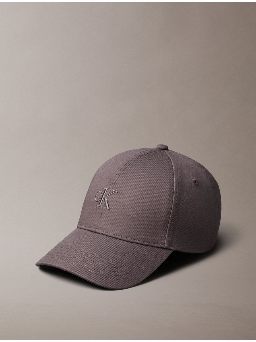 Gorra-Denim-Calvin-Klein-Emblem-Hombre-Gris-4D5048G-PA7