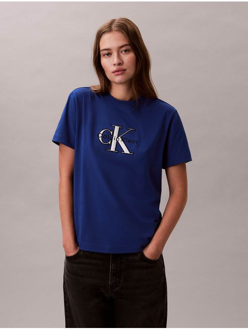 Playera-Calvin-Klein-Monologo-Foil-Hero-Mujer-Azul-47E819G-C61