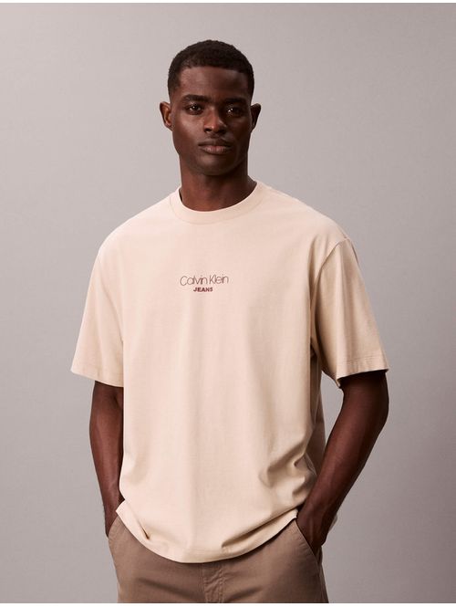 Playera-Calvin-Klein-Grafica-CKJ-Relaxed-16s-Hombre-Verde-4RC851G-2F2