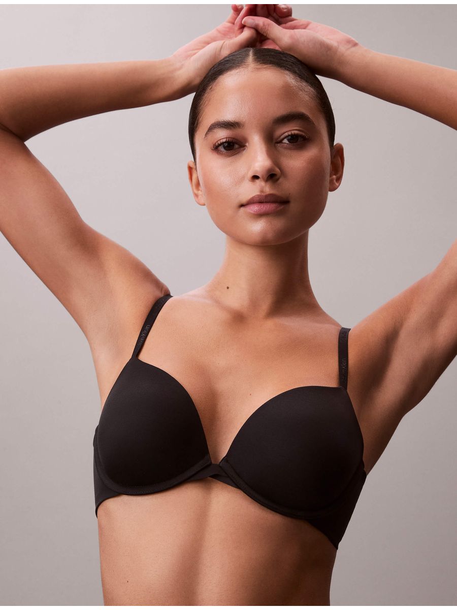 Brasier-Calvin-Klein-Push-Up-Plunge-Mujer-Negro-QF7315-001