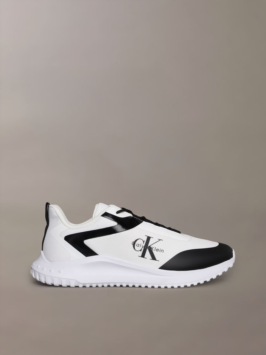 Tenis-Calvin-Klein-Runner-EVA-Hombre-Blanco-y-Negro-YM0YM01439-01W