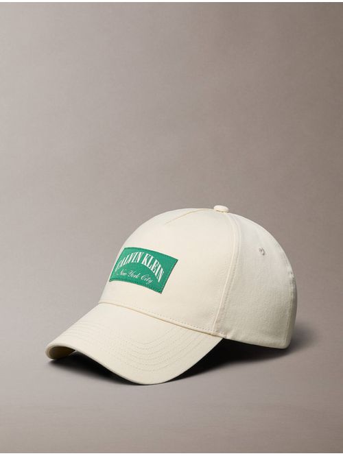 gorra-calvin-klein-heritage-crest-con-parche-hombre-beige-4d5103g-yae