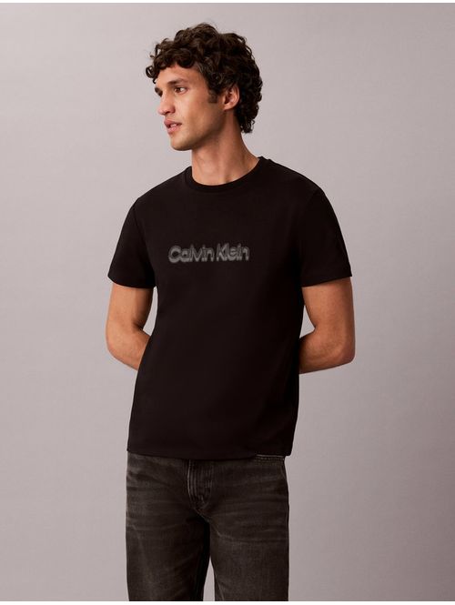 playera-calvin-klein-slim-interlock-grafica-hombre-negro-4rf286g-ub1