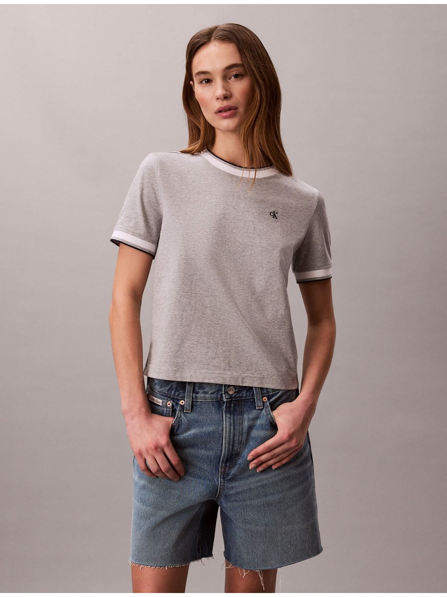 playera-calvin-klein-monogram-stripe-trim-mujer-gris-47f226g-p79