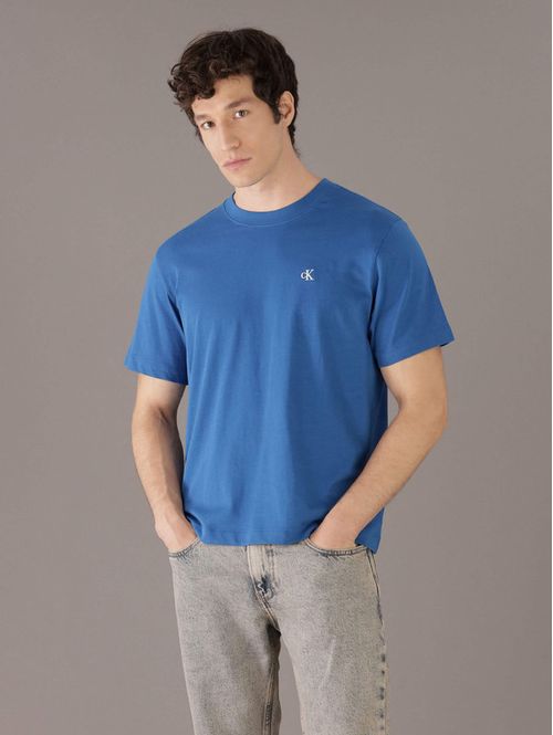 playera-calvin-klein-con-monograma-hombre-azul-4rc275g-2zu