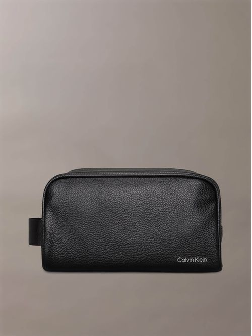 neceser-calvin-klein-logo-hombre-negro-41kae21001-001