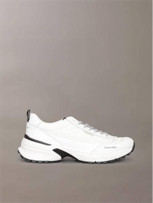 tenis-calvin-klein-logo-hombre-blanco-hm0hm02152-01w