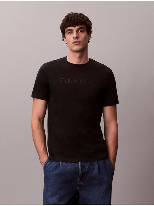 playera-calvin-klein-graphic-sportswear-hombre-negro-4lf810g-ub1