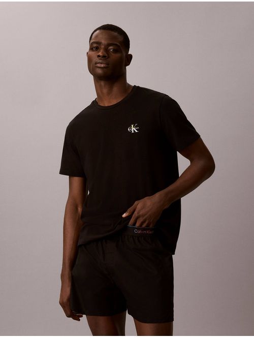 playera-calvin-klein-pride-hombre-negro-nm3022-ub1