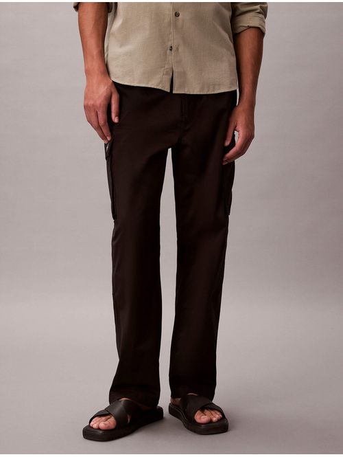 pantalon-calvin-klein-cargo-straight-pull-on-cotton-hombre-negro-40em616-002