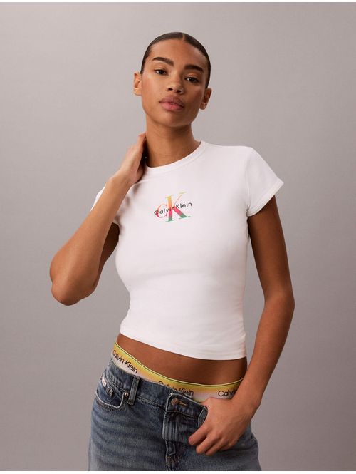 playera-calvin-klein-pride-baby-tee-mujer-blanco-47g832g-yaf