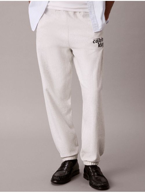 jogger-calvin-klein-premium-terry-graphic-con-logo-hombre-blanco-4lg216g-p74