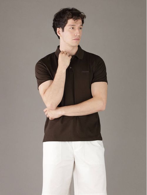 polo-calvin-klein-logotipo-hombre-cafe-4lh204g-to2