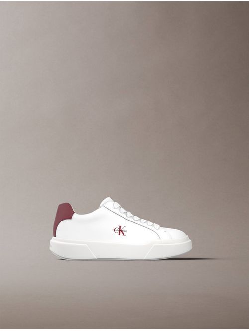 tenis-chunky-cupsole-con-agujetas-calvin-klein-hombre-blanco-ym0ym01344-063