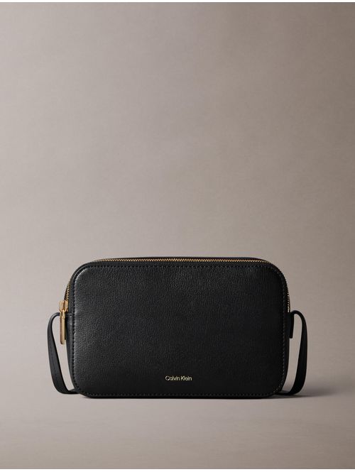 bolsa-camera-calvin-klein-mujer-negro-4f3276g-ub1