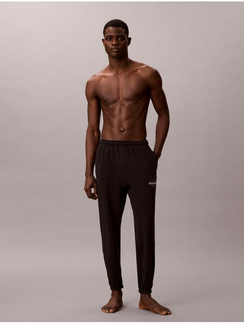 pijama-jogger-monogram-calvin-klein-hombre-negro-nm2974-ub1