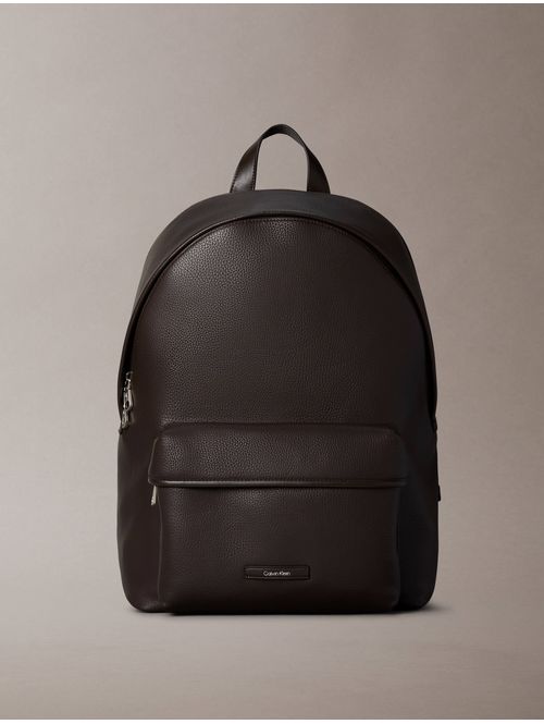 mochila-round-ck-must-calvin-klein-hombre-cafe-4d3537g-bal
