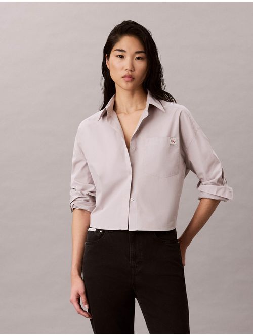 camisa-cropped-de-popelina-calvin-klein-mujer-rosa-claro-47f148g-qcf