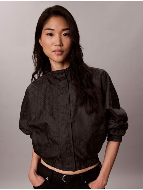 chamarra-windbreaker-jacquard-calvin-klein-mujer-negro-47h519g-ub1