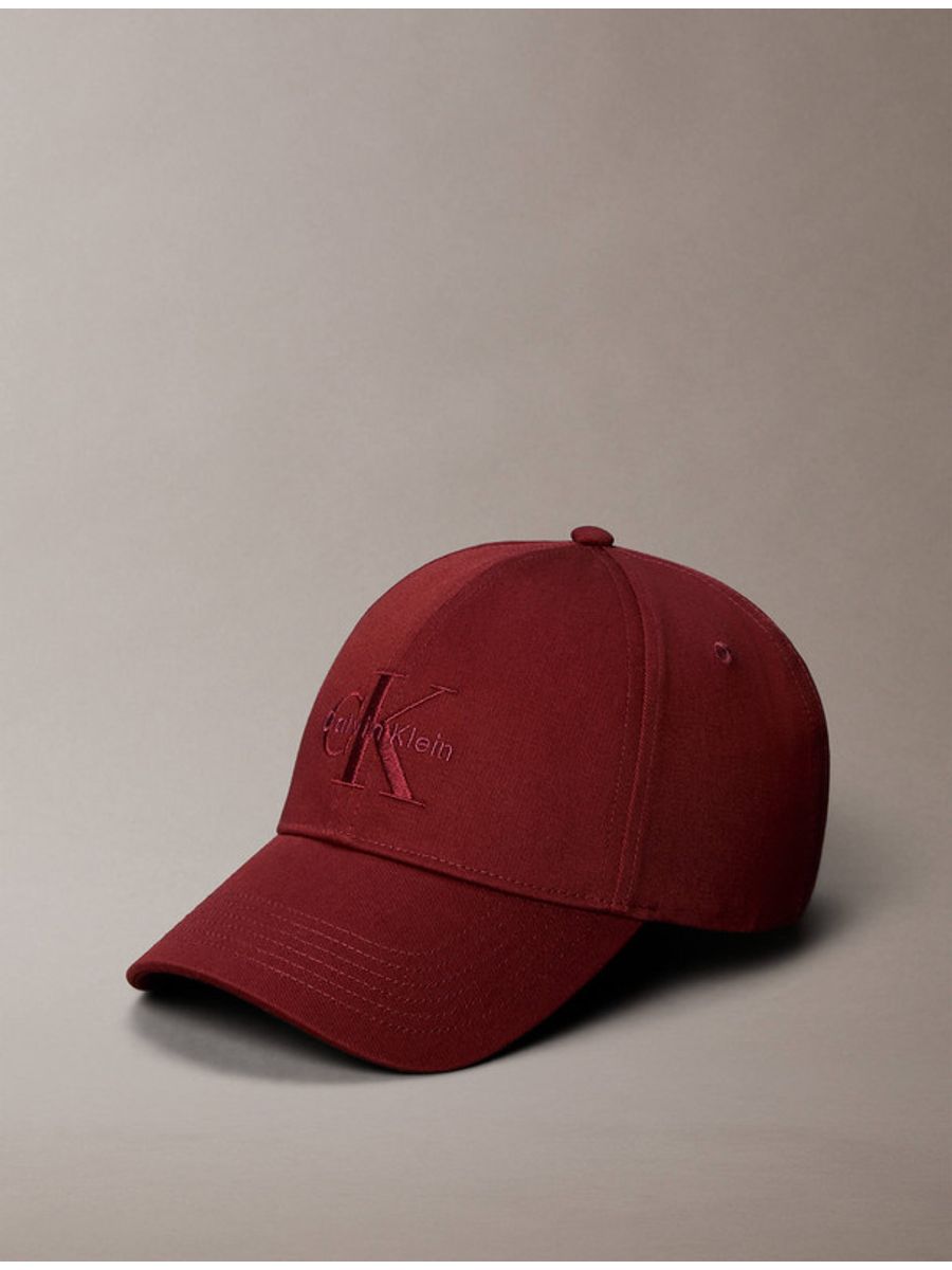 gorra-monologo-bordada-calvin-klein-hombre-vino-4g5004g-gcq