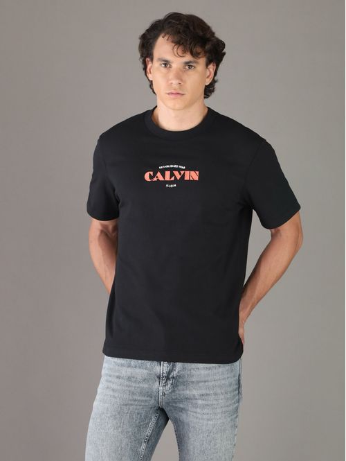 playera-calvin-klein-diseno-hombre-negro-4rg820g-ub1