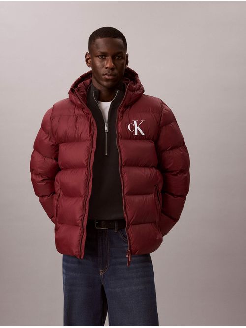 chamarra-puffer-hooded-calvin-klein-hombre-vino-4rg513g-2ln