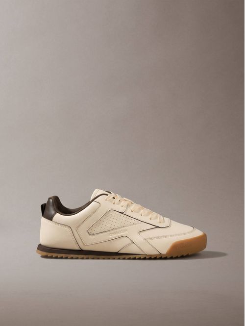 tenis-low-profile-runner-calvin-klein-hombre-beige-hm0hm02310-05y