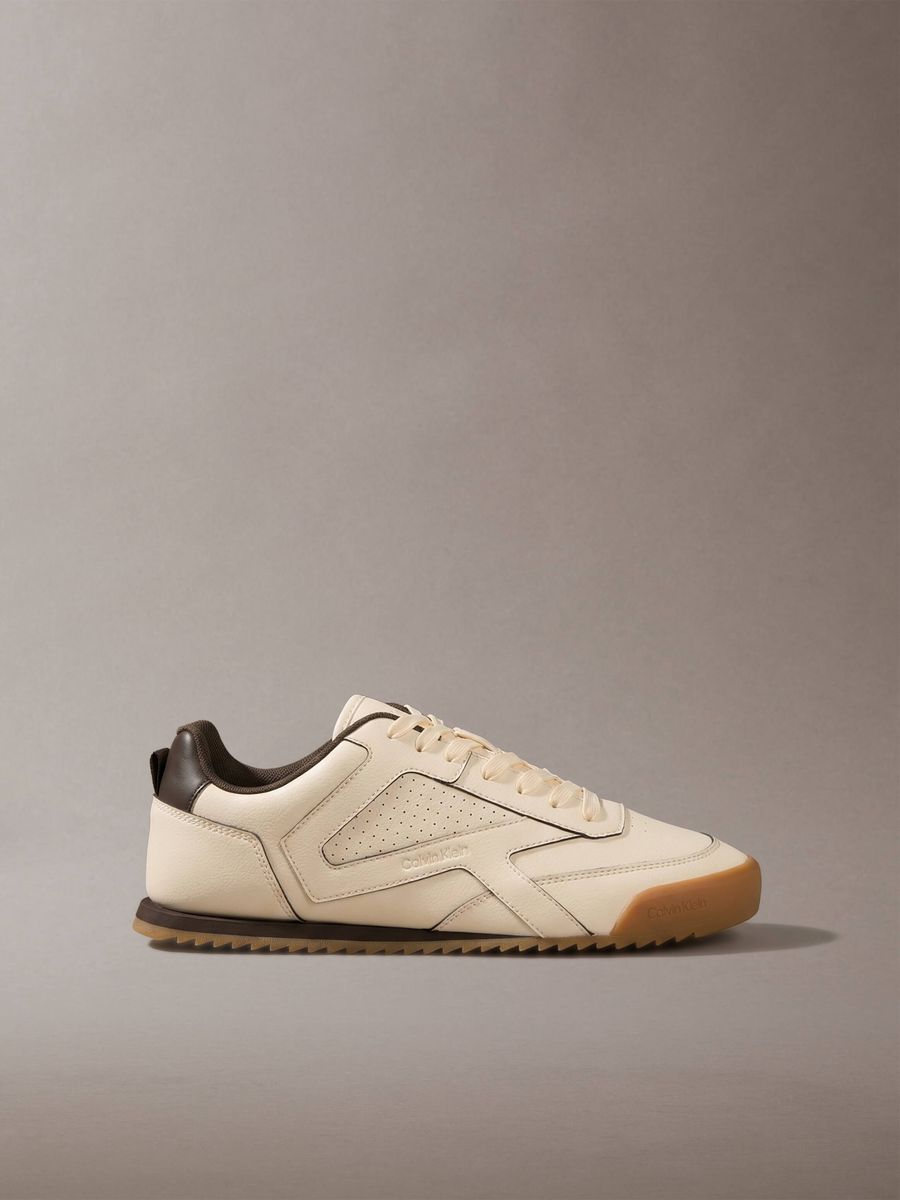 tenis-low-profile-runner-calvin-klein-hombre-beige-hm0hm02310-05y