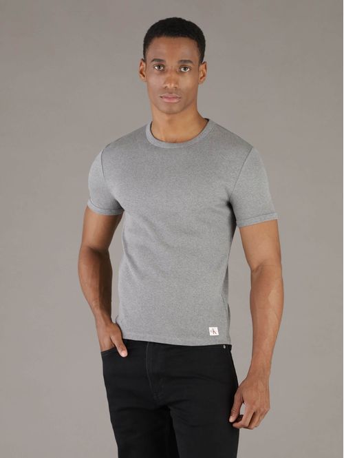 playera-calvin-klein-jaspeada-hombre-gris-4rg214g-p7e